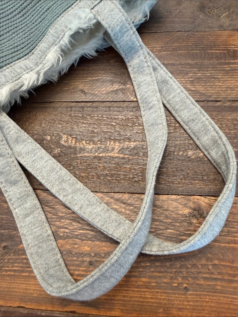 Fuzzy Nation Vintage Y2K Chihuahua Iridescent Sage Green Knit Shoulder Tote Bag - Picture 11 of 11